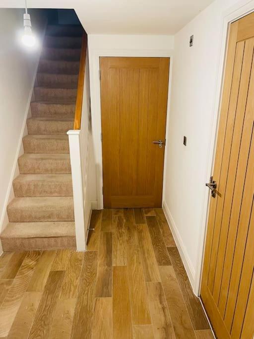 Balcony Views + Parking Burton (Lincolnshire)